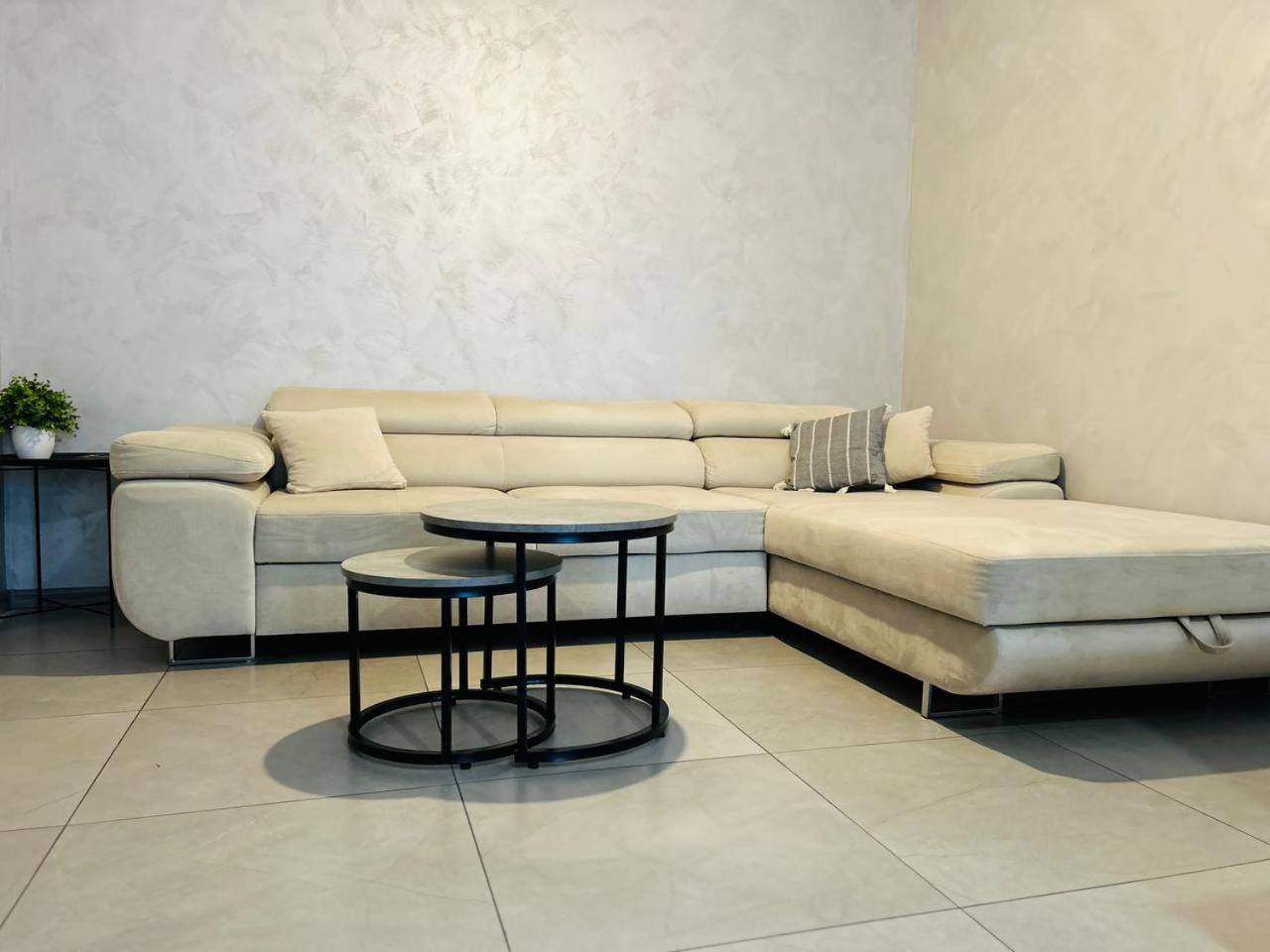 Sunhouse Apartman Hajdúszoboszló Dış mekan fotoğraf